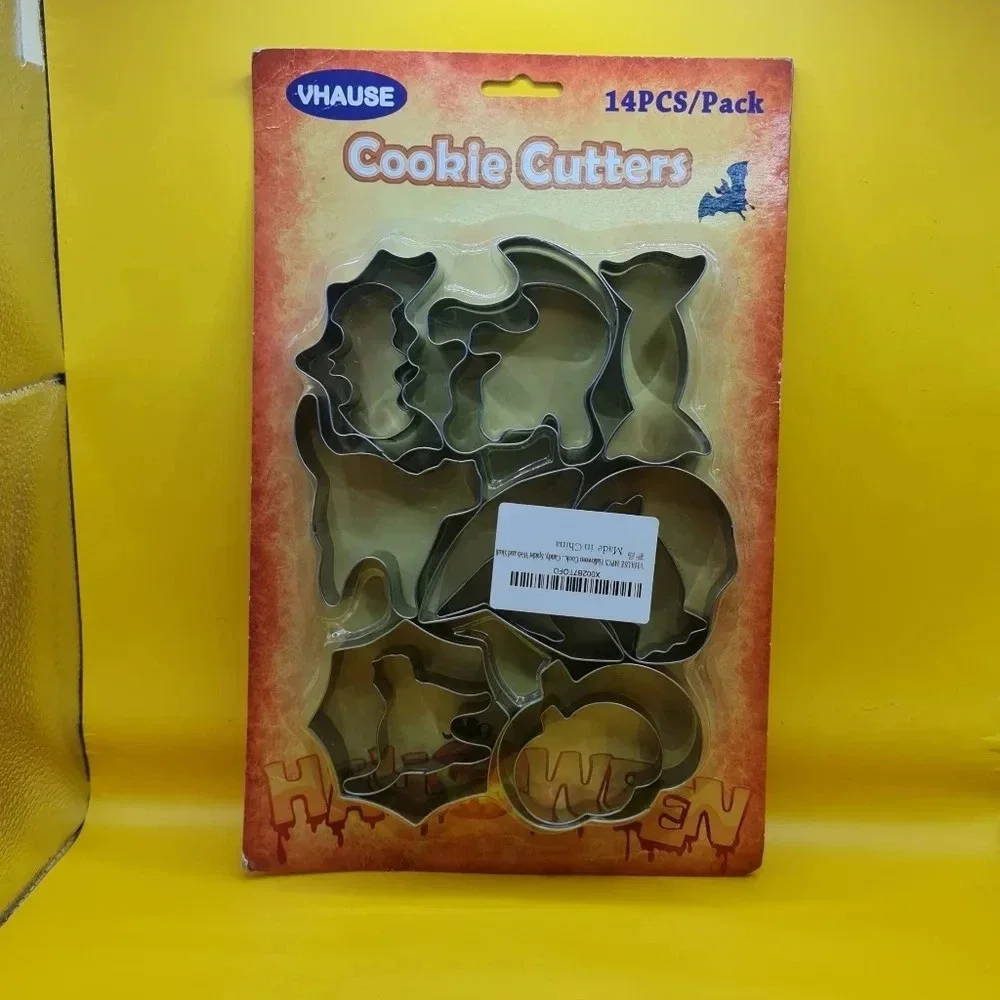 Halloween Cookie Cutters Stainless Steel 14 pc Pumpkin Ghost Cat Witch Hat Candy